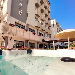 Hotel Centrale 3*, Milano Marittima Itálie
