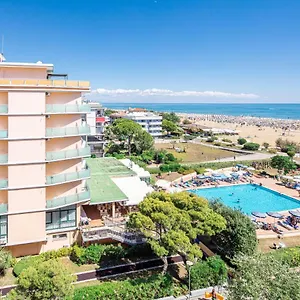 Royal 4*, Bibione Itálie