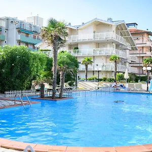 De Paris Hotel